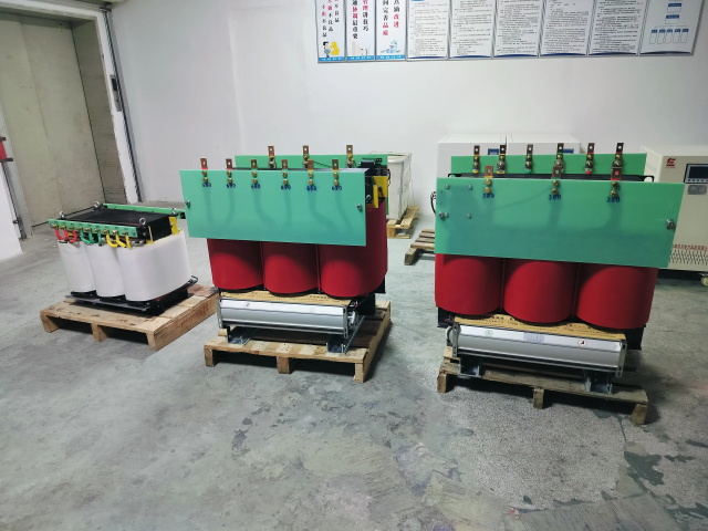 金湾KS11-1000KVA矿用变压器